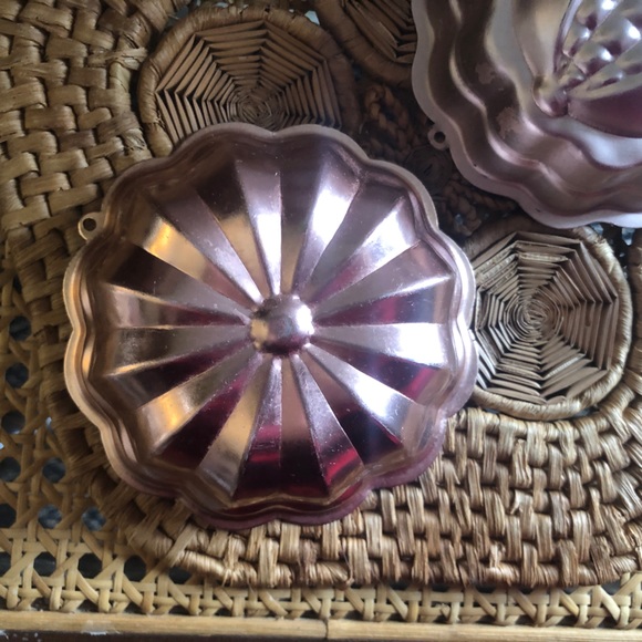 Set of Two Mini Vintage Copper Jello Molds - Picture 5 of 15
